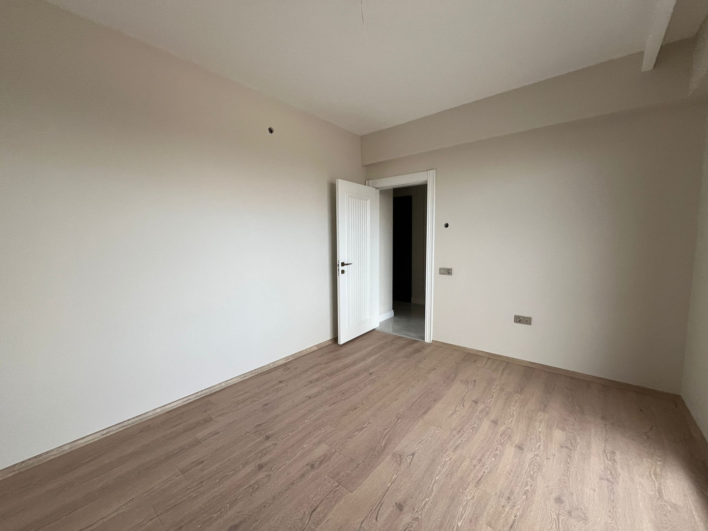 KELEBEKLER VADİSİ YAKININDA LÜKS 3+1 DAİRE